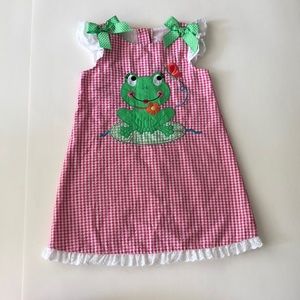 3/$25 Summer Frog Pink Gingham Dress w Bow a Lace